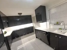 Luxury 3 Bedroom House with Parking