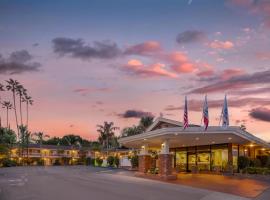 Best Western Plus Carriage Inn, hotel poblíž Van Nuys - VNY, 