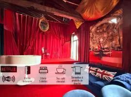 10 Très Grande Chambre insolite double volume XL, proximité gare de tourcoing