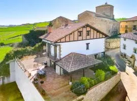 Gran casa rural con barbacoa ideal para familias