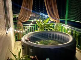 House & Spa Tropical Home with Private Jacuzzi Koh Phangan, hotel i Koh Phangan
