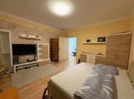 Comfy - Old town apartment Bratislava