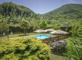 Charming Stone House Near Lucca And Garfagnana