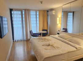 BLACK SEA ORBI APARTAMENT s, hôtel à Angisa