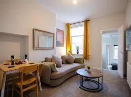 Modern 2 BR Apt with Free parking in Cardiff Pontcanna