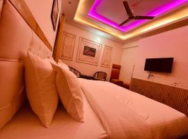 The Anvi Hill ! A Premium Property ! in Mussoorie, hotel en Nainital