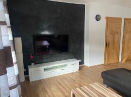 Ferienwohnung mit 4 Schlafzimmer oder 10 Schlafmöglichkeiten, hotel v destinaci Netphen