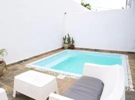 Golden Square by The Shore Collections - Flic en Flac