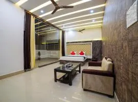 Collection ORudrapurBus StandFormerly Corinthian