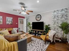 Charming 2BD TCU Walkable