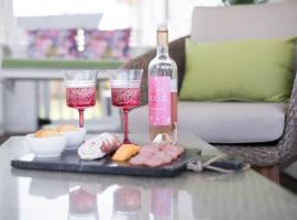 Pink Door Cottage，格里爾的飯店