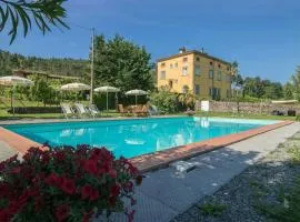 Sara Spacious Private Pool Apartment Near Lucca