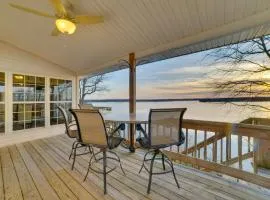 Peaceful Big Sandy Home with Deck on Kentucky Lake!