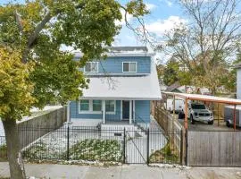 Stylish Family Retreat – 10 Guests Parking