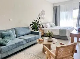 Grace Living - Studio 204