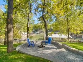 Game Room, Dock and Hot Tub Grand Lake Getaway