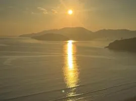 BeacHouse Frente Mar 2 Suites