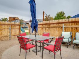 Hike, Play and Unwind Charming Reno Unit, ξενοδοχείο σε Steamboat