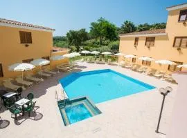 Residence con piscina a Sos Alinos