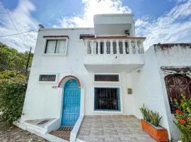 Plaza Blanca 2 cabaña en el Santorini Colombiano