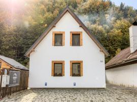 Resort Biela Skala - CHATA Chopok Jasná Juh, hotelli kohteessa Bystrá