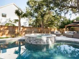 Pleasant Place Villa -Newly Built with Pool Close to downtown&beach
