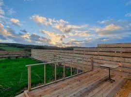 Modern and peaceful, country retreat