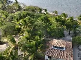 Casa Monan Atins Beach, conforto em frente à praia e a 50m do centro da Vila de Atins