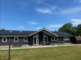 16 person holiday home in Rømø