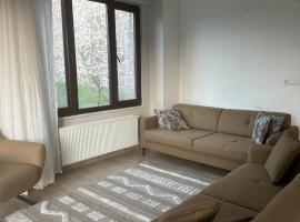 House overlooking a lake, hotel in Havuzdere