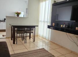 Doce refúgio - Aconchegante e completo, hotel en Uberaba