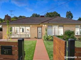 Modern 2 bedroom home in burwood east, hotell sihtkohas Burwood East