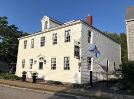 Bailey House Bed and Breakfast, boutique hotel in Annapolis Royal