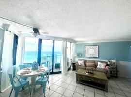 Amazing View Beach Front King Bed, hotel in Panama City Beach