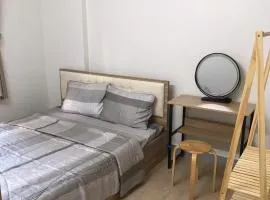 Simple House-Simple Life