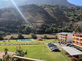 Tambo Lodge Canta, hotel in Canta