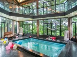 Private Indoor Pool Zoo Villa near Zoo Negara, Ampang KL