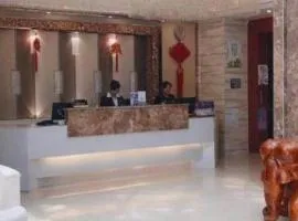 Kunming Tong Yi Business Hotel