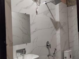 Hotel Vishnu Inn, hotel a Rewa