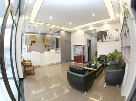 Jun Hotel Shanxi Linfen Hongdong County Dahuaishu Xungen Jizhuyuan, hotel in Hongtong