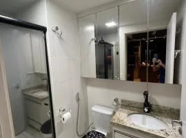 Apartamento com Varanda