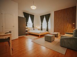 Kossuth Apartments, hotel din Gheorgheni