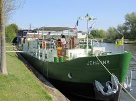 B&B Barge Johanna