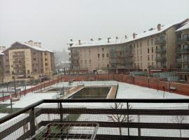 Apartamentos Pilartxo Jaca 3000、ハカのホテル
