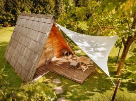 Glamping Bizjak, luxe tent in Preddvor
