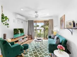 Seaside Serenity Charming 2 Bedroom Getaway