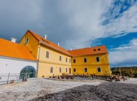 Wine & boutique hotel Terbotz