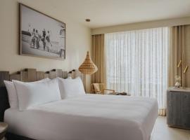 Hyde Ibiza Beach Resort by Accor, hotel en Cala Llonga