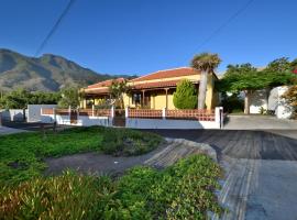 Casas Rurales Tola, landsted i El Paso