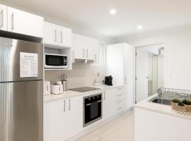 Smart Suites Self Check-in Apartments - S Freney, hotel di Brisbane
